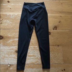 Scrunch booty curves and combat boots leggings